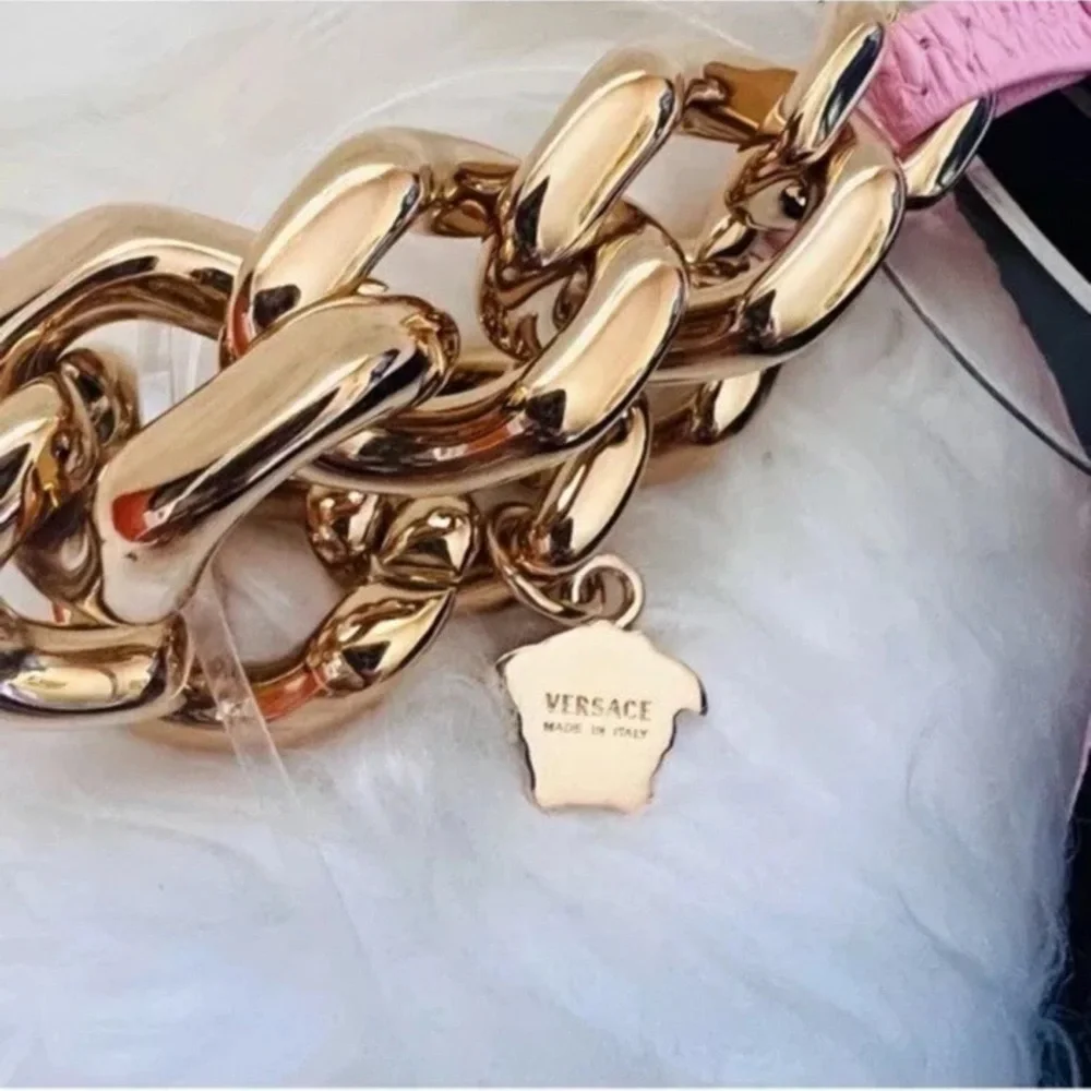 New! VERSACE Medusa Chain Square Toe Heels Pink Leather Gold Hardware Sandals - Picture 13 of 14